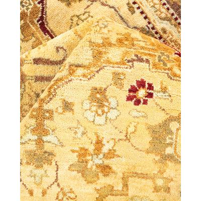 Tapis unique ivoire / jaune / rouille noué à la main Tudosia Mogul 4 pi 4 po x 6 pi 4 po