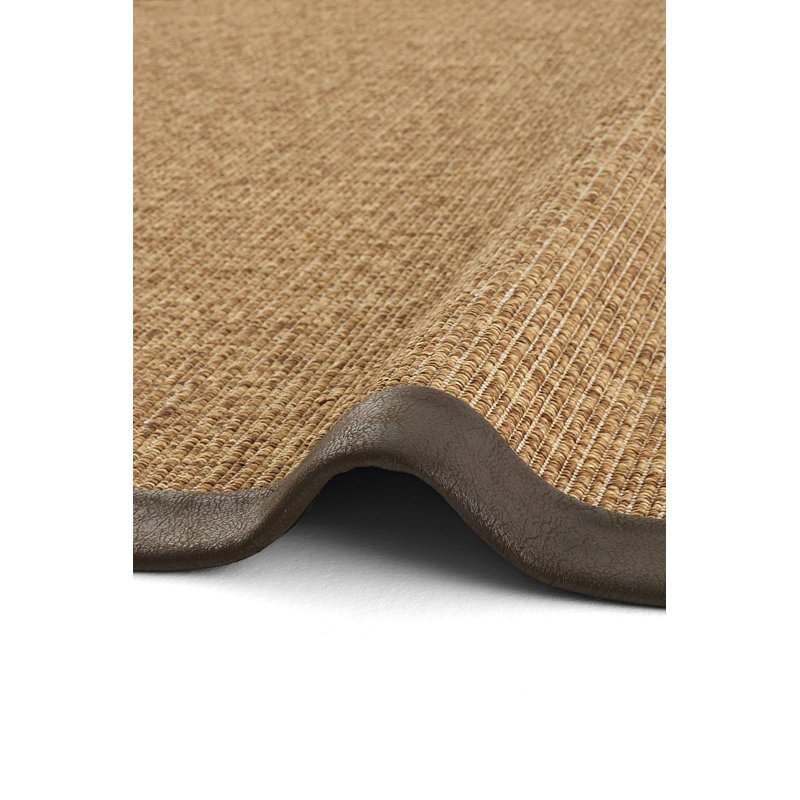 Rohith Solid Colour Machine Made Indoor / Outdoor Area Rug, Runner 2'8" x 11'6"