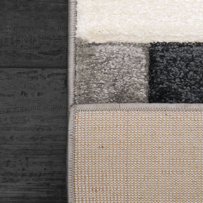 Tapis géométrique en polypropylène gris anthracite / ivoire / gris Krysia, Rectangle 6 pi 7 po x 9 pi 2 po