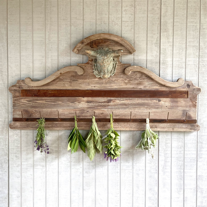 Rustic Bull Head Charcuterie Wall Rack