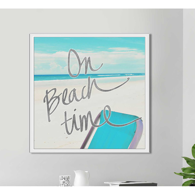 «On Beach Time», reproduction de photo, H 21,5 po x l 21,5 po x P 2 po, Cadre flottant blanc