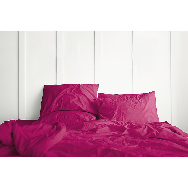 6 Piece Rayon Guest Room Sheet Set Case Pack, Full Sheet Set + 1 Fitted Sheet + 4 Pillowcases, Pink