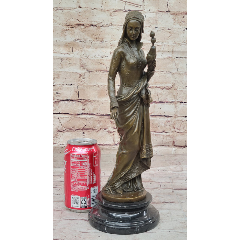 Figurines et sculptures