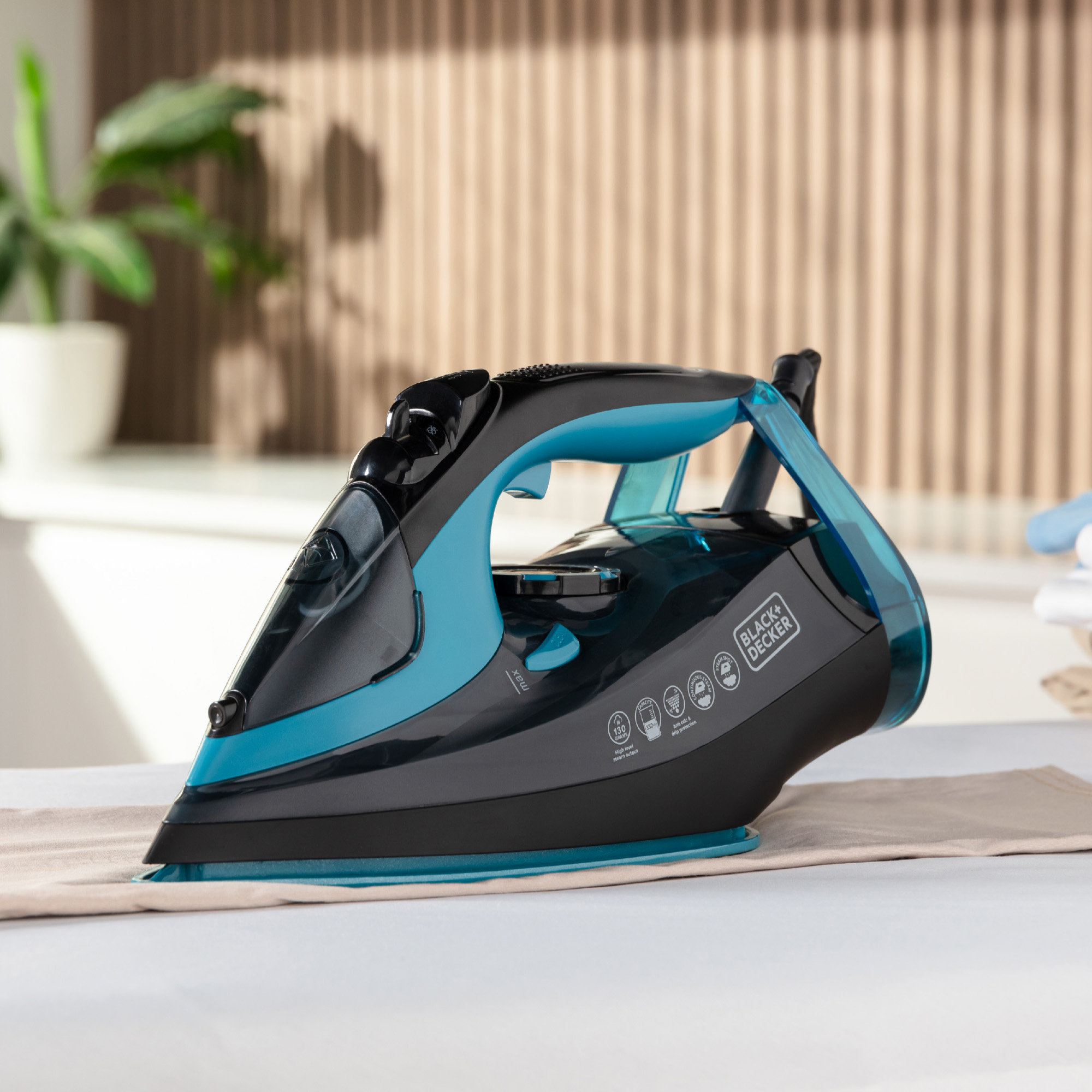 Black And Decker 2600 Watt Non Stick Soleplate Iron Reviews