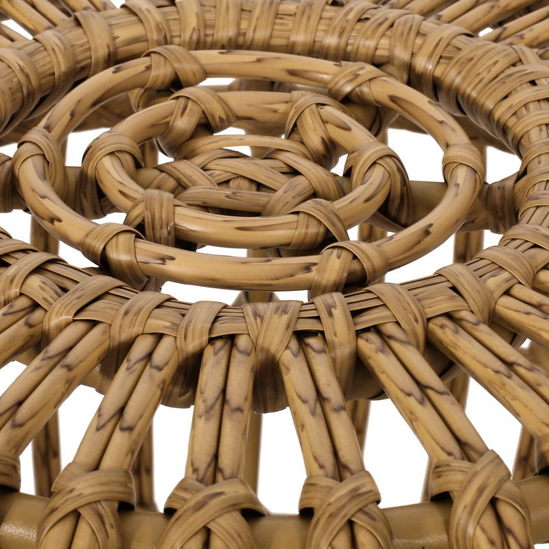 Table d'appoint brune - fabriquée artisanalement à la main, l 29,50 po x P 29,50 po, H 15,30 po, prête à rehausser votre décor intérieur, faite à la main avec soin