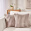 Housse de coussin carré en fausse fourrure-1513053905-1510125543