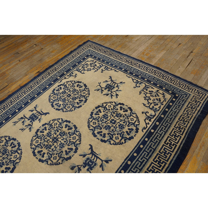 Hand Knotted Wool Oriental Area Rug