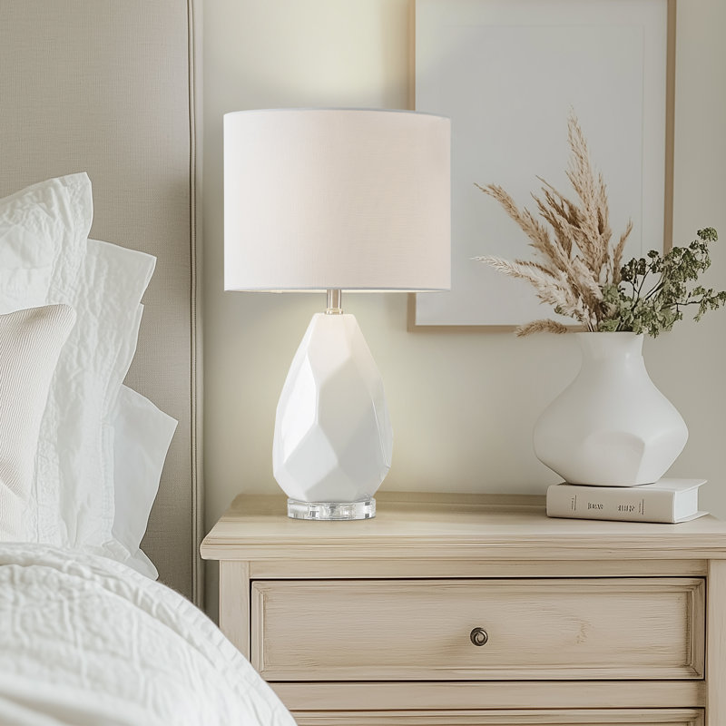 23 po. Cristal de céramique blanche moderne pour chambre à coucher, salon, table de chevet, table de chevet, lampes de table simples avec abat-jour tambour en lin
