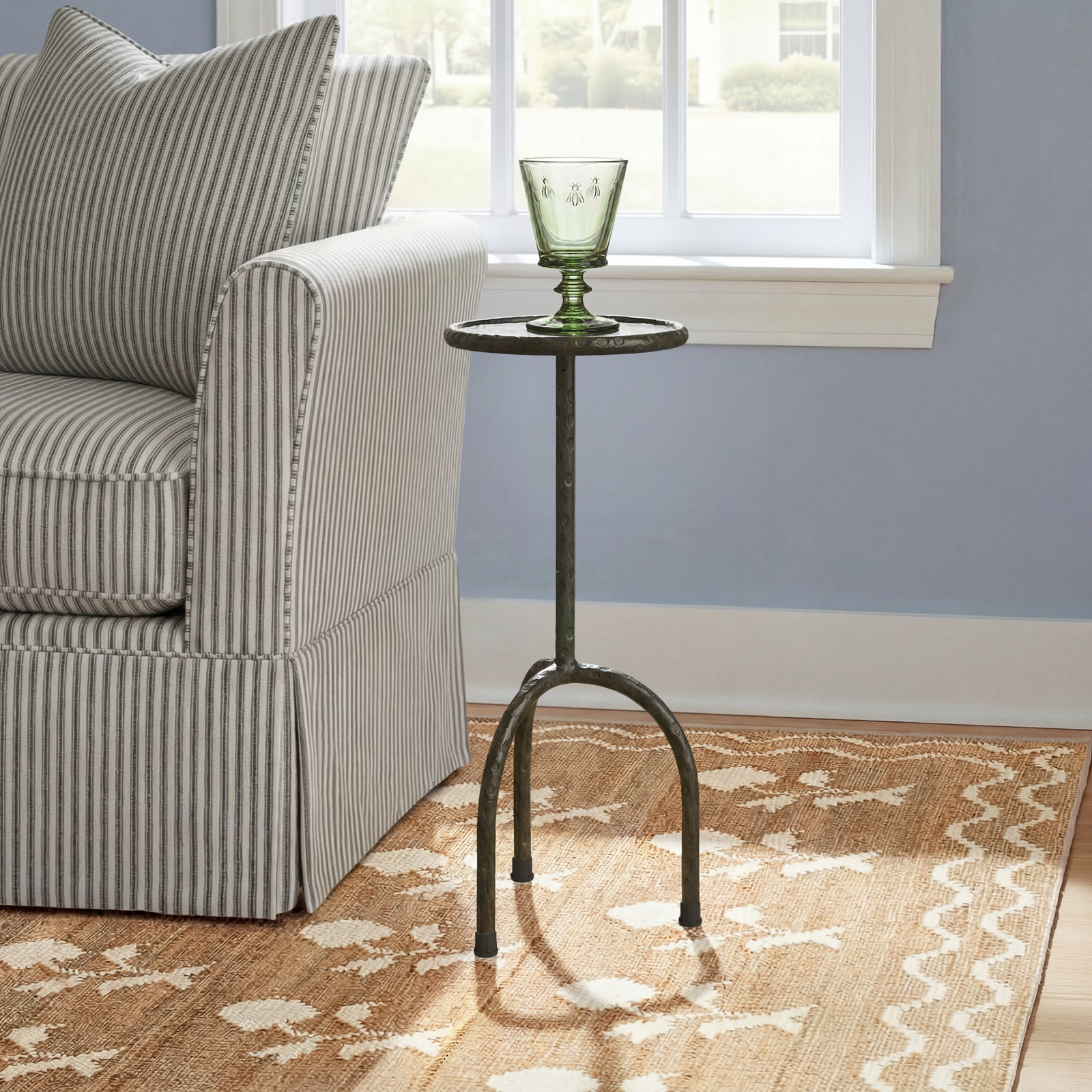 Mortensen 9" End Table