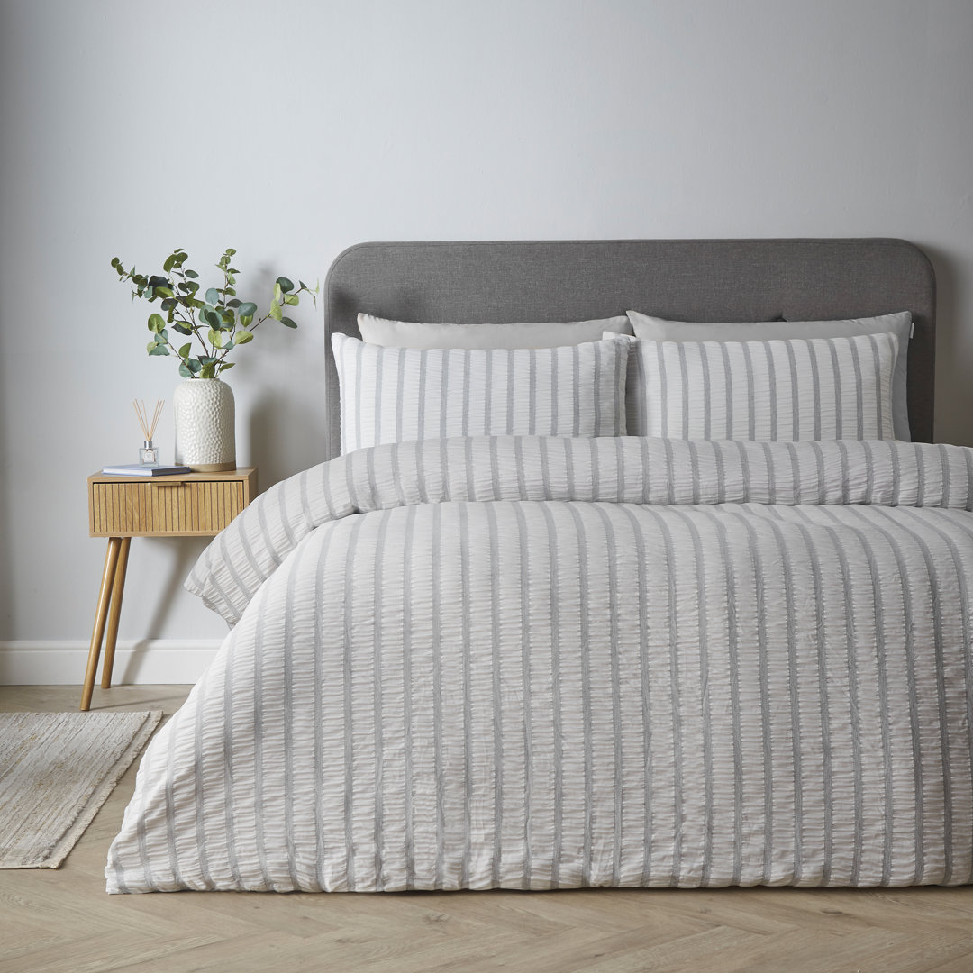 So Soft Seersucker Stripe Duvet Cover Set