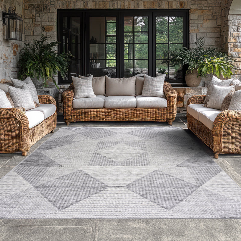 Tapis intérieur / extérieur gris et crème April, Rectangle 7 pi 11 po x 9 pi 11 po