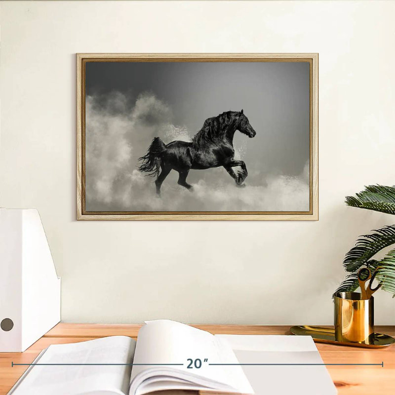 Cheval frison noir au galop, Cadre flottant en bois naturel, 13 po x 9 po