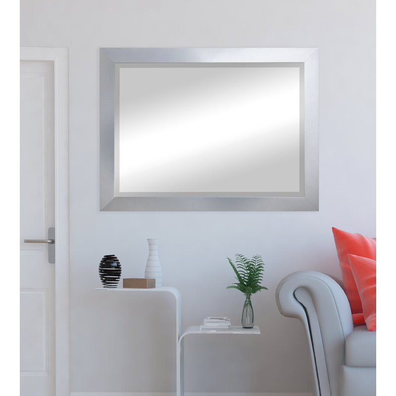 Miroir décoratif biseauté Tari, 38 po x 32 po