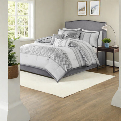 Elegant Jacquard Bedding Sets, Polyester Comfort, Geometric Style For Home
