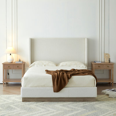Lit à oreilles tapissier Hosford / lit plateforme tapissier à base en bois / tête de lit haute de 52,5 po / minimaliste / rusticité / pas de sommier nécessaire / grand / blanc crème / pas de bruit