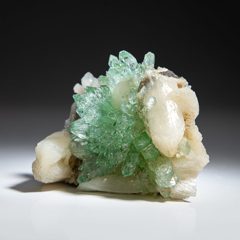 Fluorapophyllite verte de la carrière Pashan Hill, Poona, Maharashtra, Inde