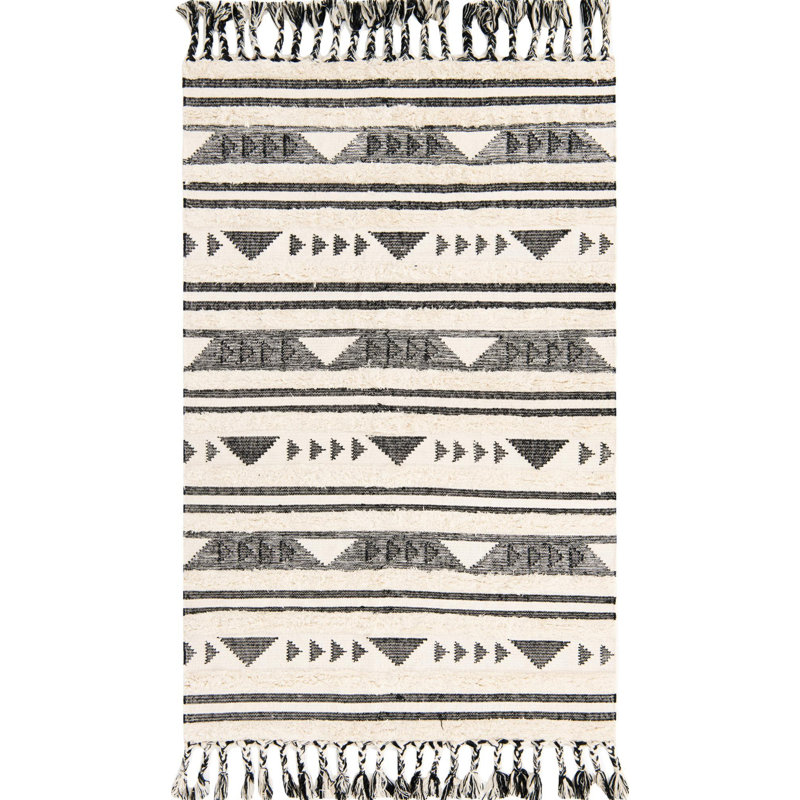 Annunciata Wool Moroccan Indoor Rug, Rectangle 5' x 8'