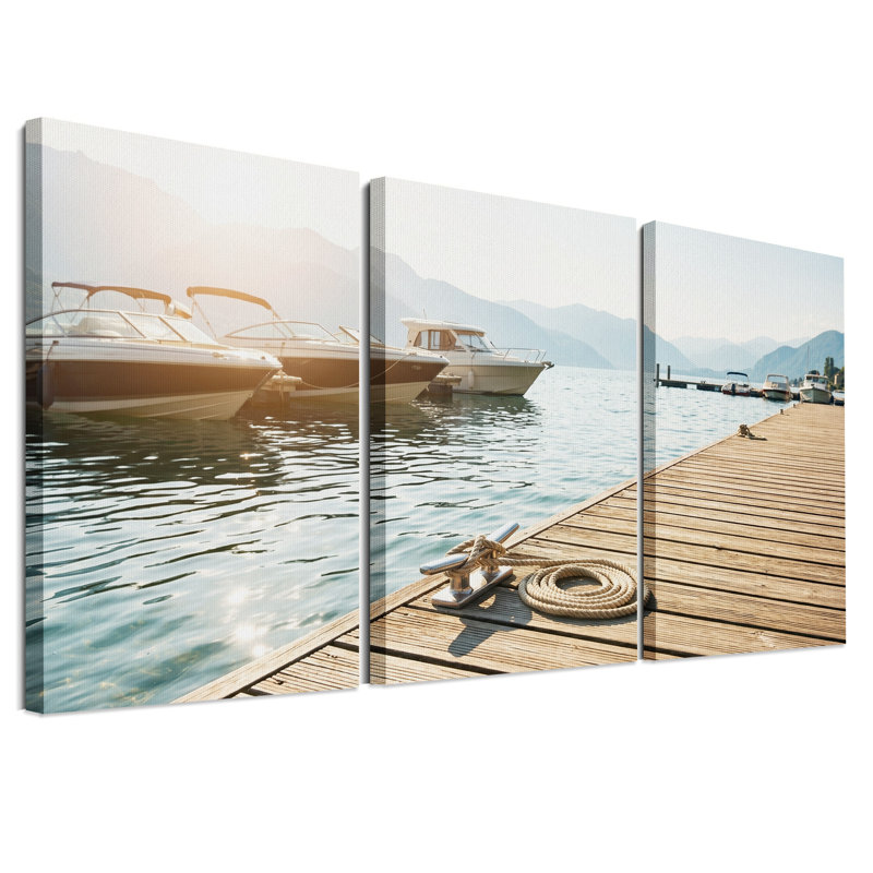 Ensemble de 3 toiles murales représentant un quai en bois avec des bateaux à moteur et des montagnes, 18"H x 12"W x 3pcs