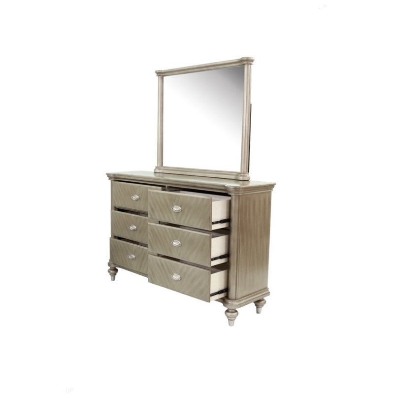 Commode de luxe avec finition argentée et champagne
