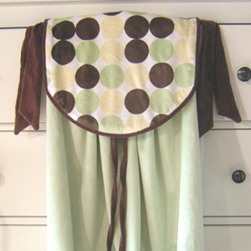 Dot Polka Dots Crib Diaper Stacker, Lemon