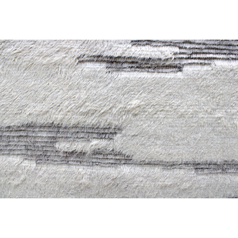 Moroccan Wool Area Rug, Rectangle 12' x 15', No Pattern and Not Solid Color