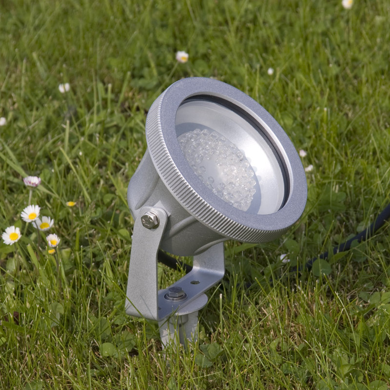 Sotelo Integrated LED Metal Spotlight, Silver