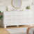 White est en rupture de stock