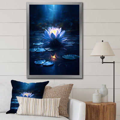 «Blossoming White Lotus In Blue Moon Pond I», reproduction sur toile