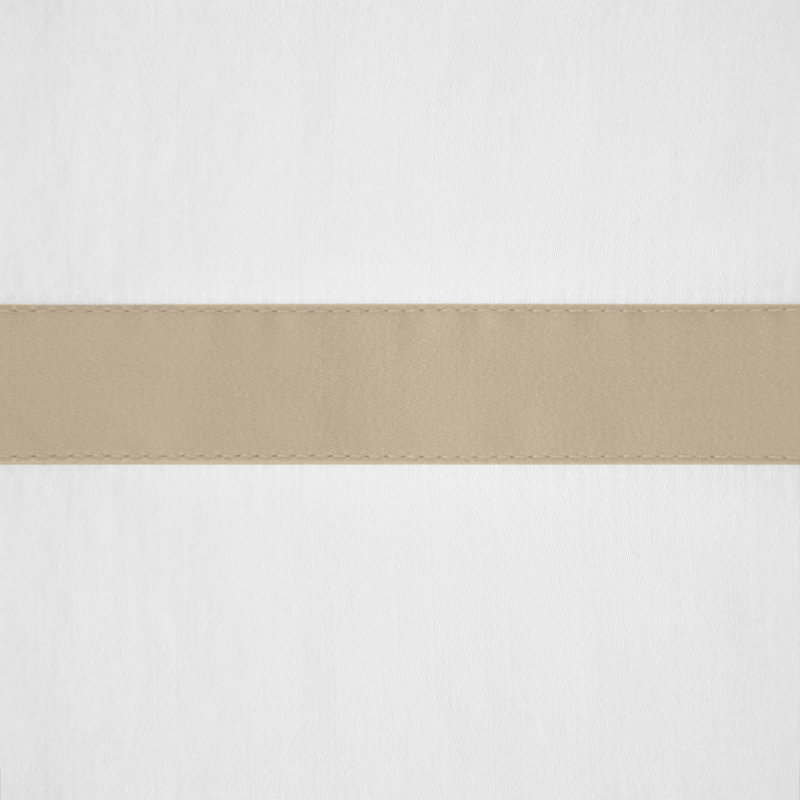 Fino 300 Thread Count Egyptian-Quality Cotton Sateen Pillowcase, Standard, White/Candlelight