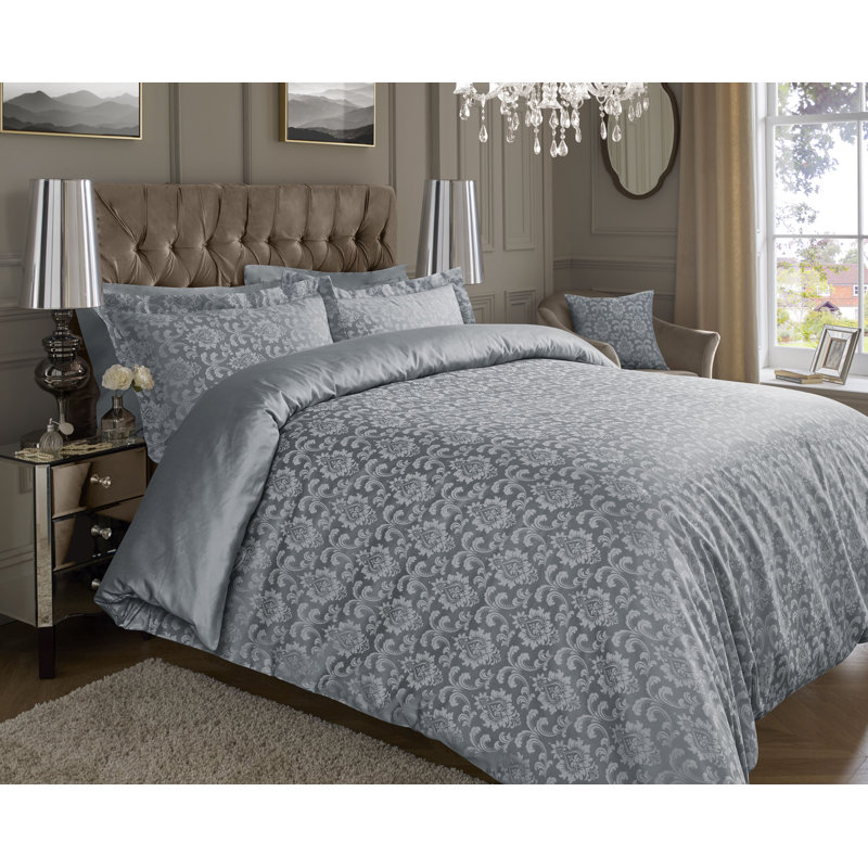 Statler Cotton Blend Damask Duvet Cover Set with Pillowcases, Kingsize - 2 Standard Pillowcases, Silver