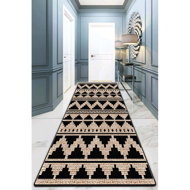 Kendry Moroccan Machine Woven Polyester Area Rug in Black/Beige, Rectangle 2'7" x 3'3"