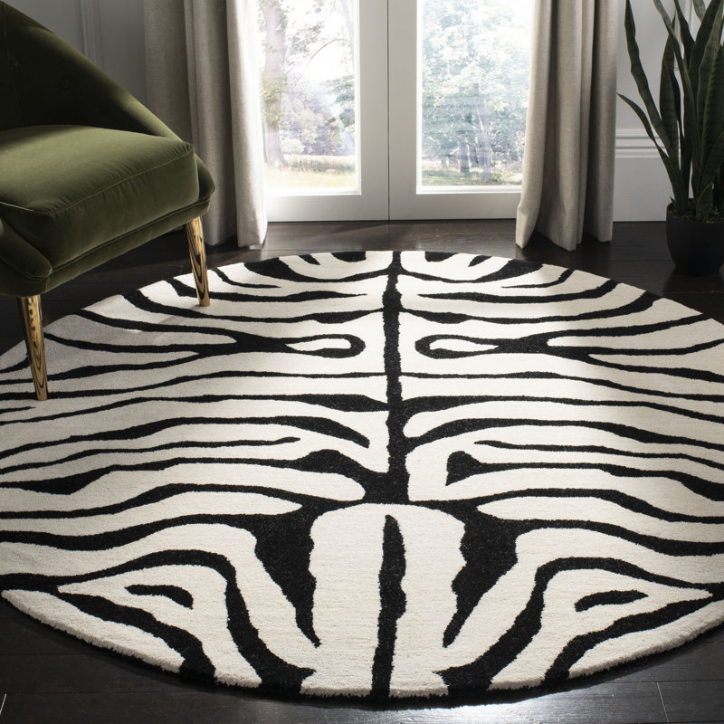 Christoper Hand Tufted Wool Animal Print Rug, Round 8'
