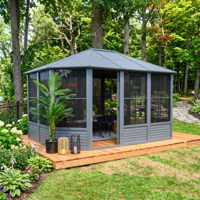 Florence Solarium with Metal Roof