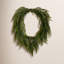 Couronne de pin de Norfolk vert de 24 pouces-479276923