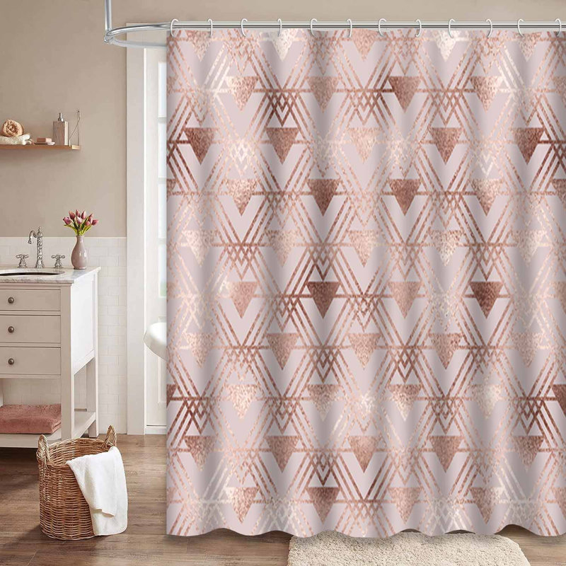 Rideau de douche Elegant Rose, 72" L x 84" W