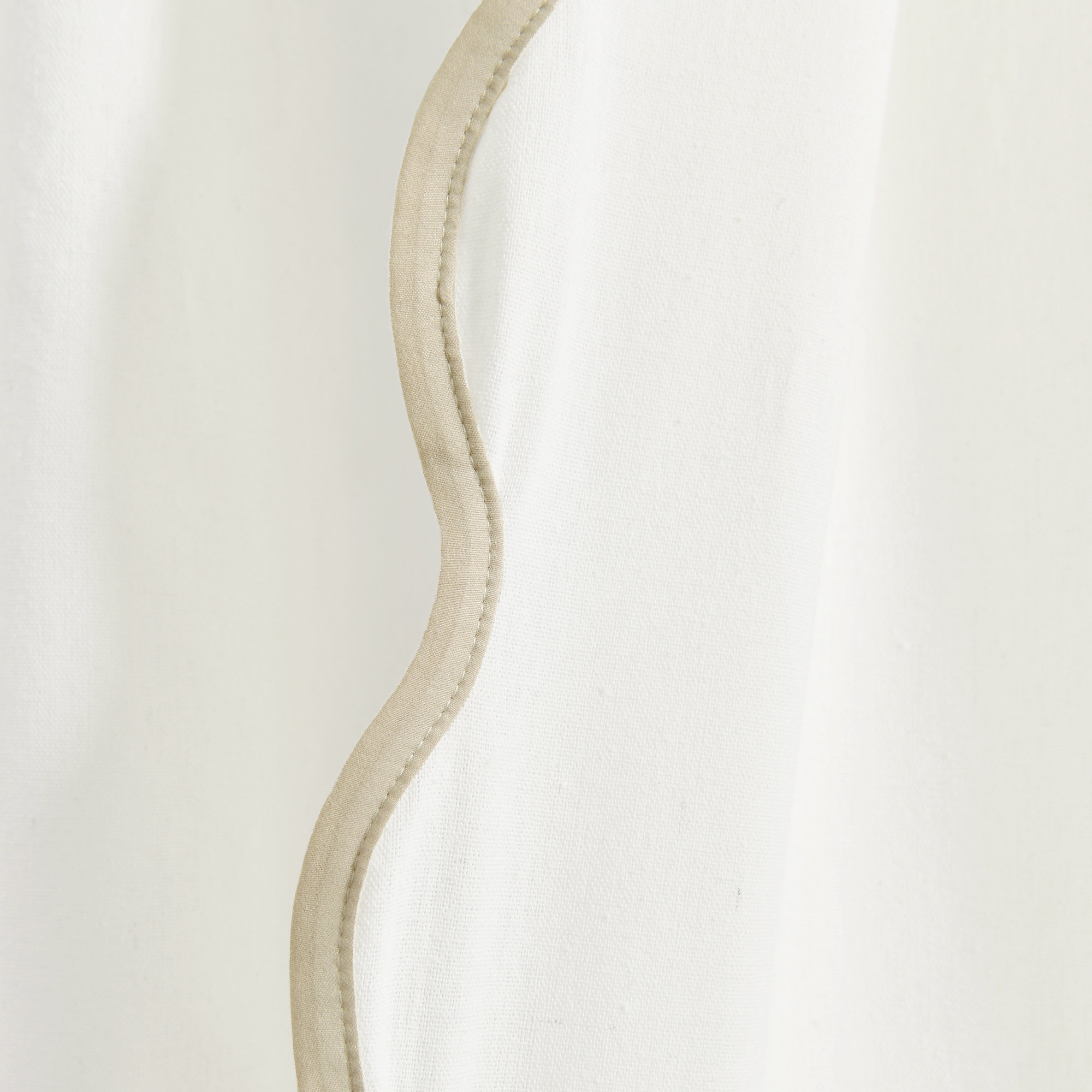 Yolonda Semi Sheer Cotton Blend Curtain, 52'' W x 84'' L, Neutral/White