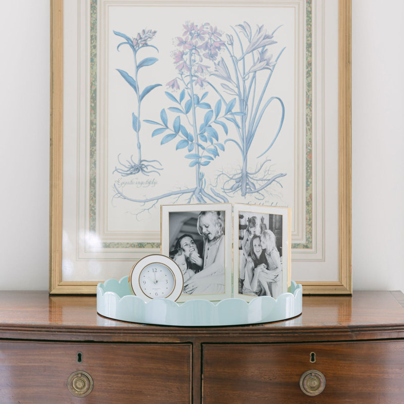 Enamel White Metal Picture Frame