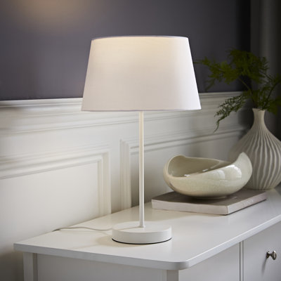 Romeir Metal Table Lamp