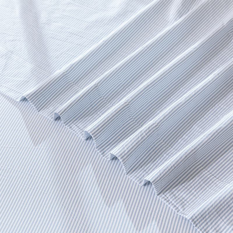 Ensemble de draps 100% coton lavé MooMee, Ensemble de draps pour grand lit avec 2 taies d'or, Rayures fines : Bleu et blanc