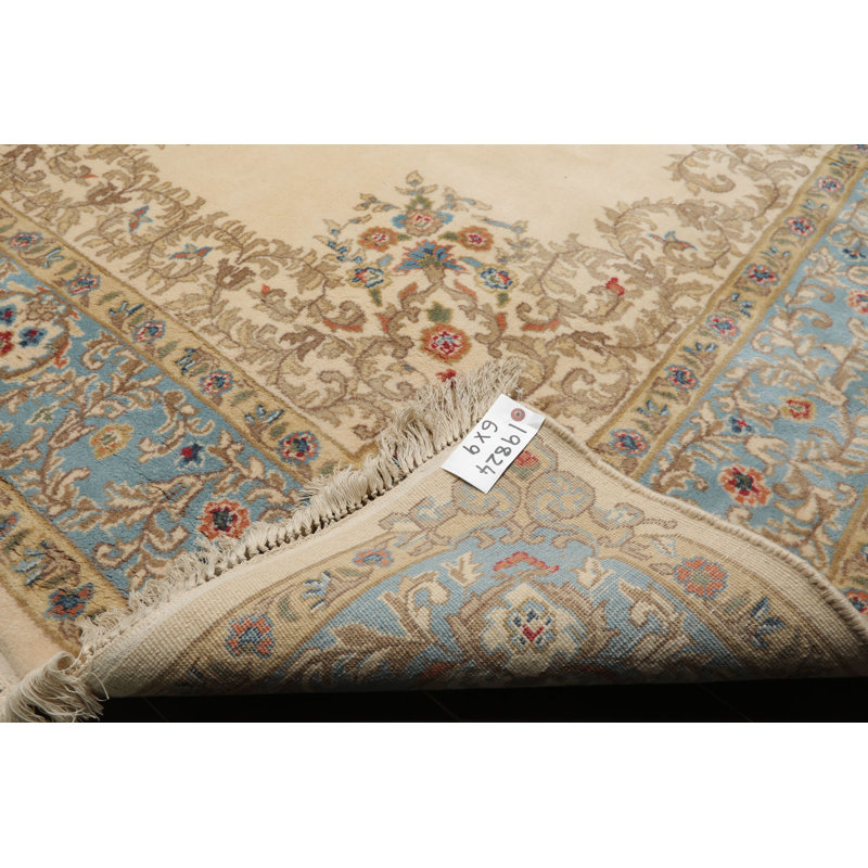 Tapis velouté ivoire en laine nouée à la main 6x9