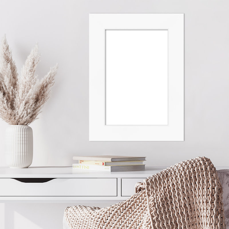 Armoire blanche avec tableau blanc effaçable à sec, H 23 po x l 17 po