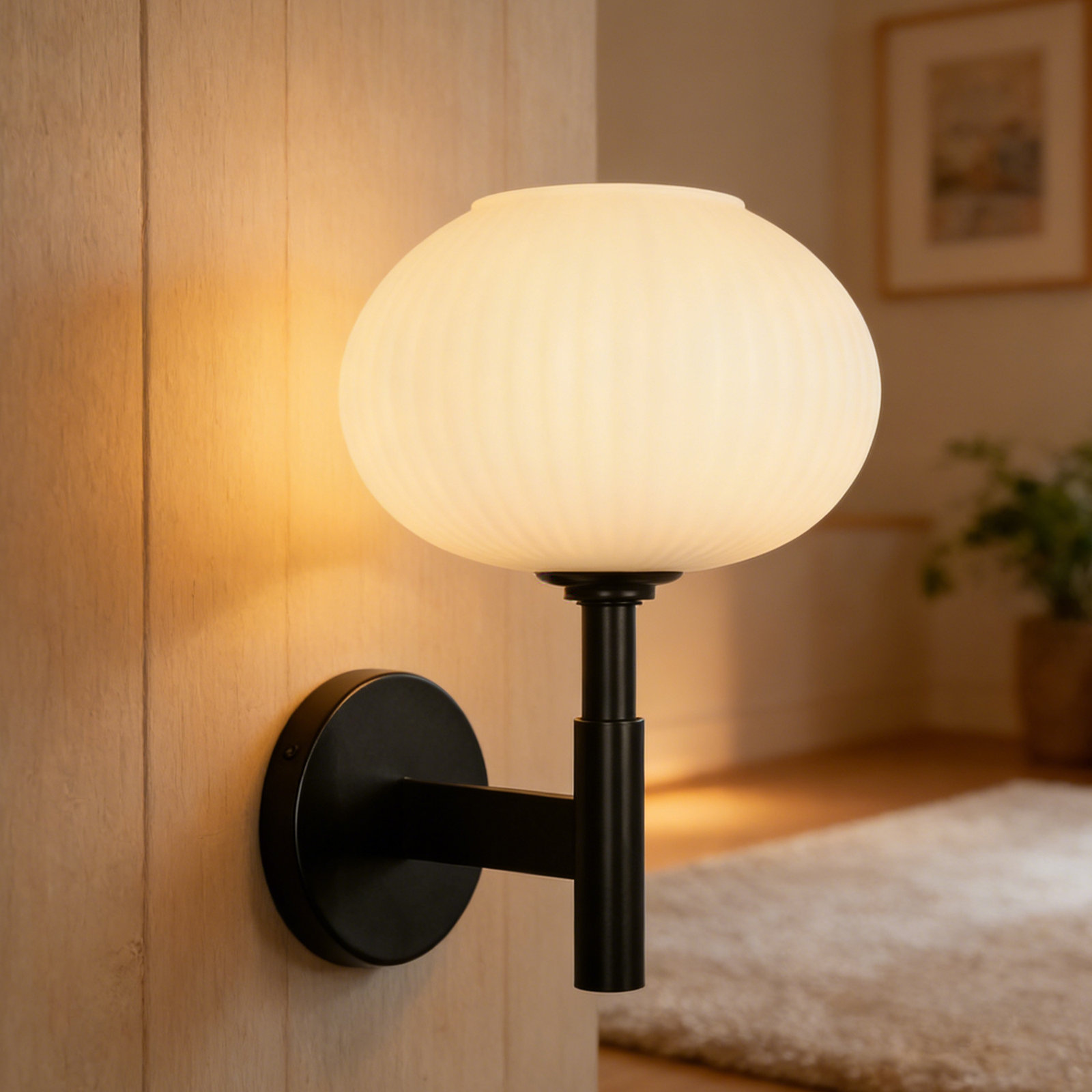 Single Light Dimmable Armed Sconce, Matte Black