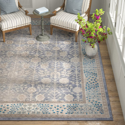 Moua Floral Indoor Rug