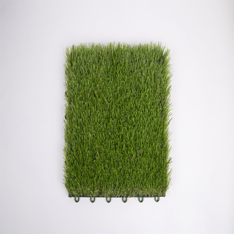 Panneau de gazon artificiel 12,6 po x 12,6 po
