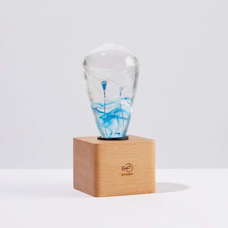 Lampe de table en bois 6,3 po