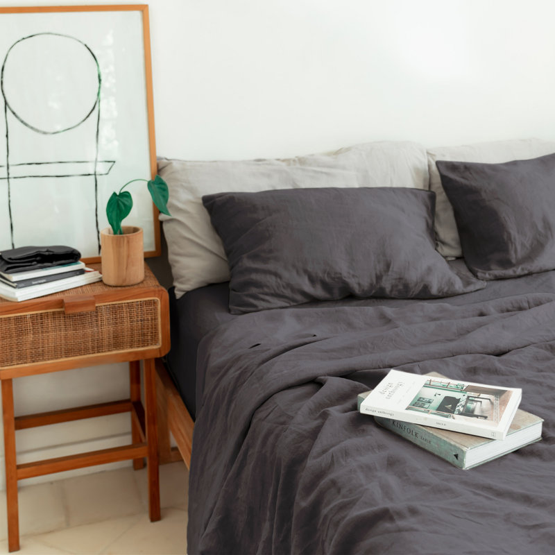 Charcoal Queen Cotton Sheet Set with Pillowcases