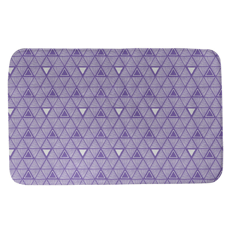 Tapis de bain géométrique à motif de triangles dessinés à la main, l 21 po x L 34 po, Mauve