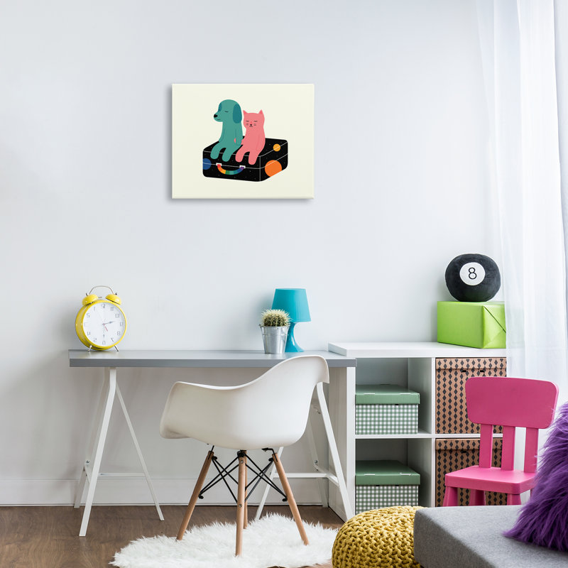 Chat et chien sur une valise, art mural par Andy Westface, H 16 po x l 20 po