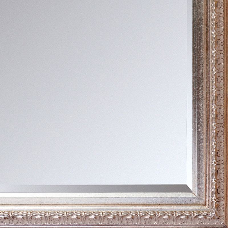 Miroir décoratif biseauté traditionnel Gerke, Argent, 30 po x 38 po
