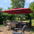 Parasol en porte-à-faux à DEL 9 pi x 12 pi à énergie solaire avec base, rouge